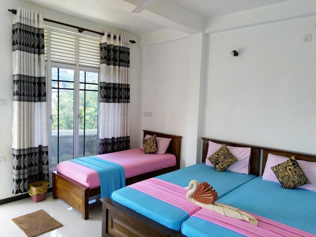 Kandyan Feel Free Homestay Luaran gambar