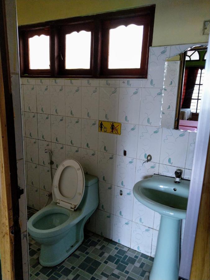 Kandyan Feel Free Homestay Luaran gambar